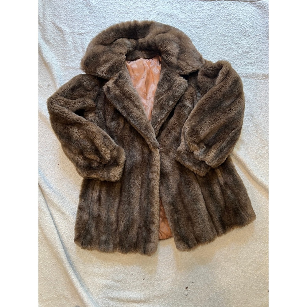 Vintage Sportowne Granduella Faux Fur Coat Brown Mid Length Large Collar 10